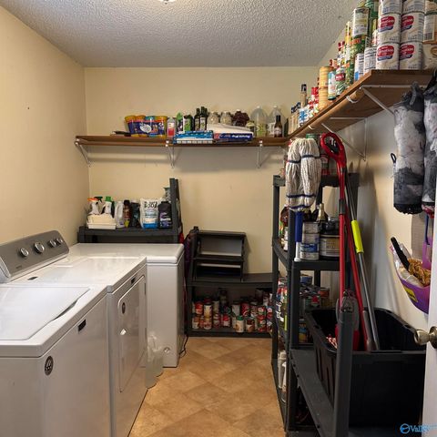 190 Stardust Drive, Boaz, AL 35956