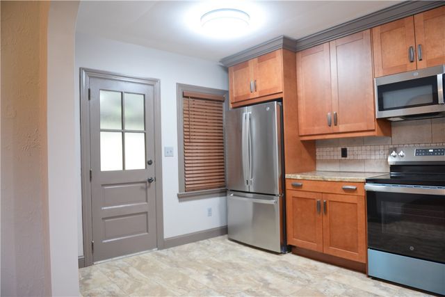 1589 Bartley Road, Dayton, OH 45414
