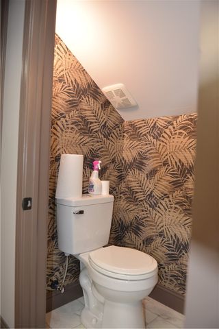 1589 Bartley Road, Dayton, OH 45414