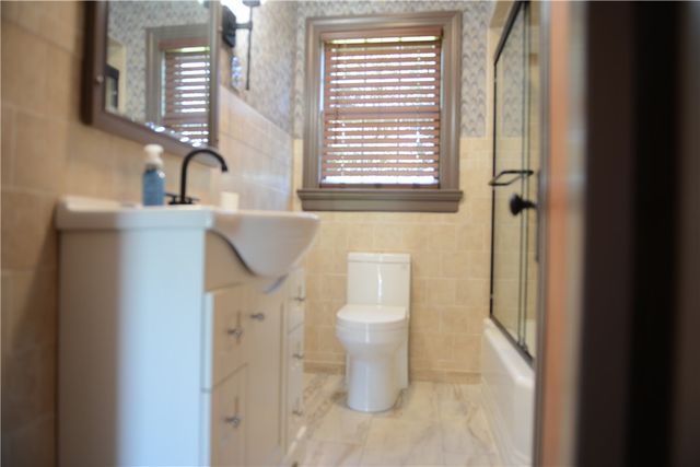 1589 Bartley Road, Dayton, OH 45414