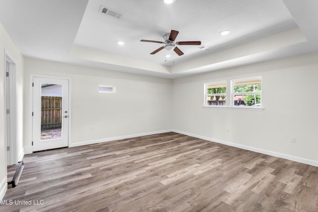 2223 Popps Ferry Road, Biloxi, MS 39532