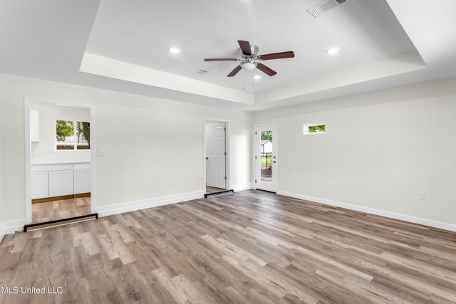 2223 Popps Ferry Road, Biloxi, MS 39532