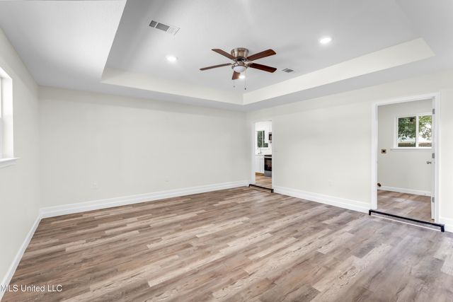 2223 Popps Ferry Road, Biloxi, MS 39532