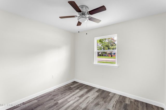 2223 Popps Ferry Road, Biloxi, MS 39532