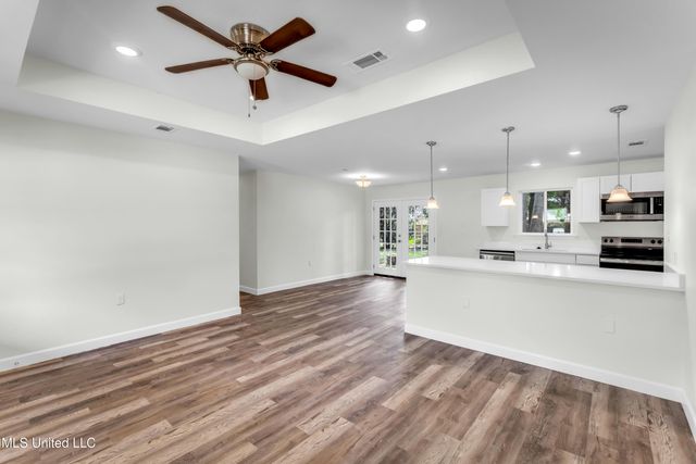 2223 Popps Ferry Road, Biloxi, MS 39532