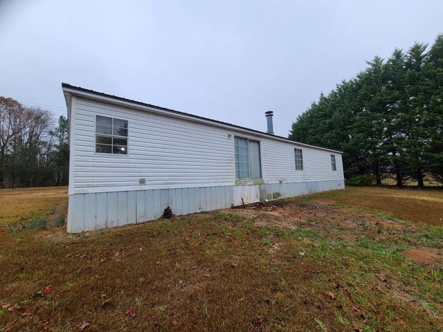 1711 Blackstock Road, Pauline, SC 29374