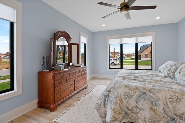 9368 sweetspire, St. John, IN 46373