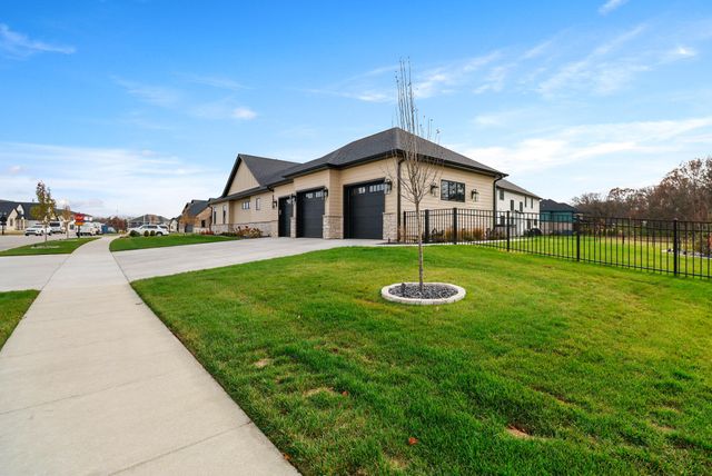 9368 sweetspire, St. John, IN 46373