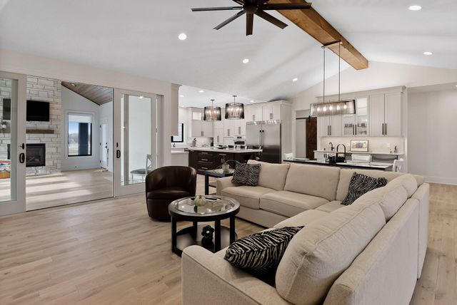 9368 sweetspire, St. John, IN 46373