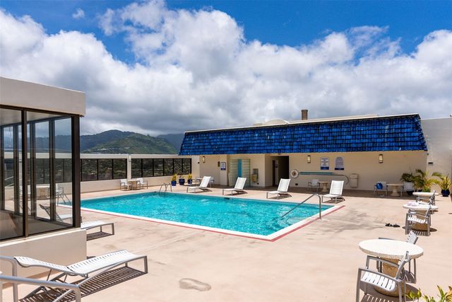 400 Hobron Lane 1705, Honolulu, HI 96815