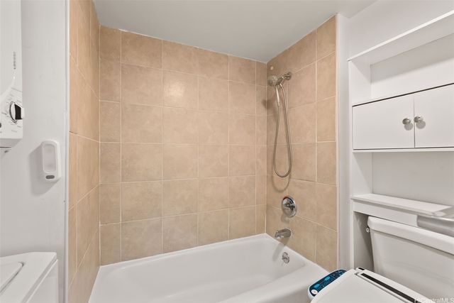 400 Hobron Lane 1705, Honolulu, HI 96815