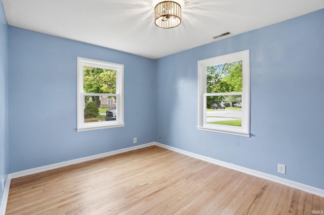 3029 FIELD Drive, Kokomo, IN 46902