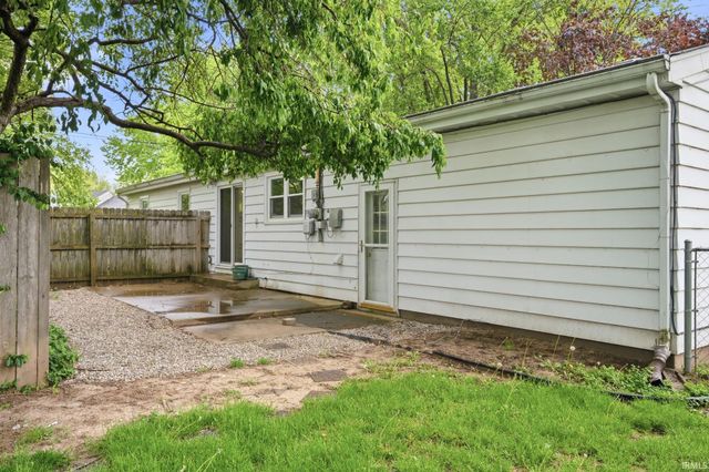 3029 FIELD Drive, Kokomo, IN 46902