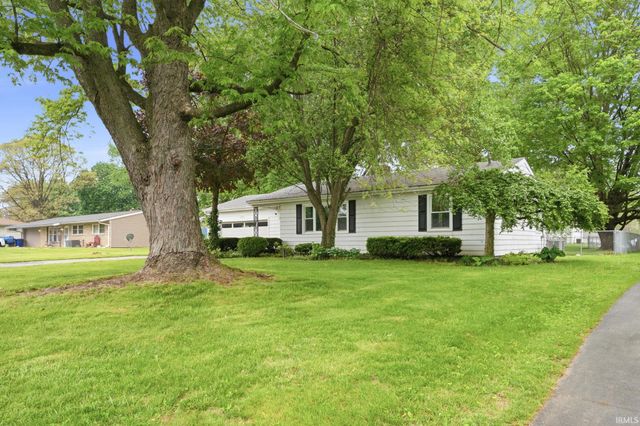 3029 FIELD Drive, Kokomo, IN 46902