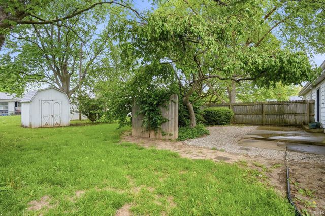 3029 FIELD Drive, Kokomo, IN 46902