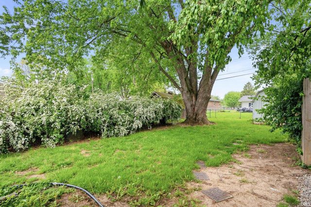 3029 FIELD Drive, Kokomo, IN 46902