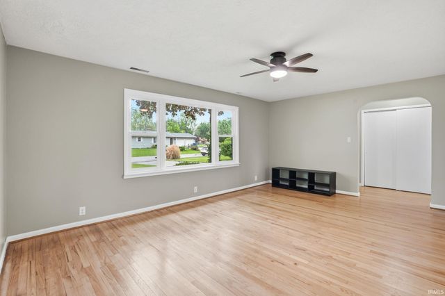3029 FIELD Drive, Kokomo, IN 46902