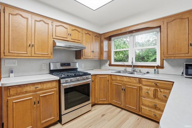 3029 FIELD Drive, Kokomo, IN 46902