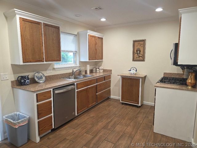 605 S 4th, Eufaula, OK 74432