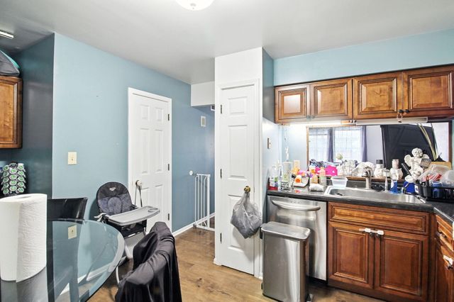 2110 Yorktowne Drive, Valparaiso, IN 46383