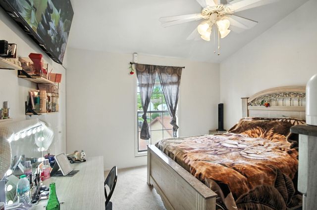 2110 Yorktowne Drive, Valparaiso, IN 46383