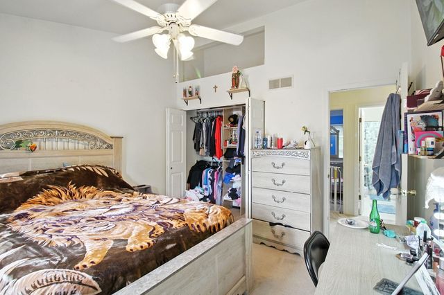 2110 Yorktowne Drive, Valparaiso, IN 46383