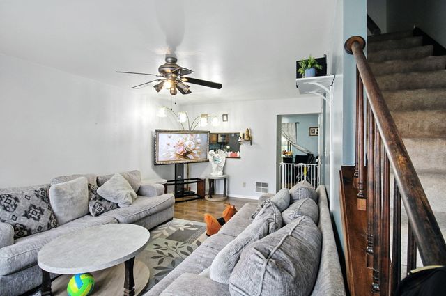 2110 Yorktowne Drive, Valparaiso, IN 46383