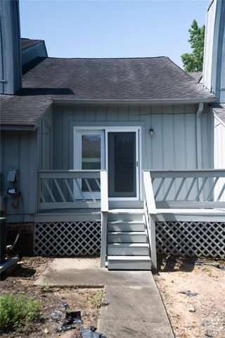 100 Willow Run Drive 17, Gastonia, NC 28056