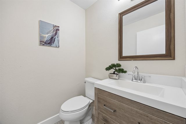 1600 Hartford Drive, Carrollton, TX 75007