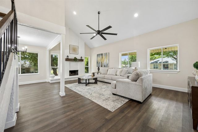1600 Hartford Drive, Carrollton, TX 75007