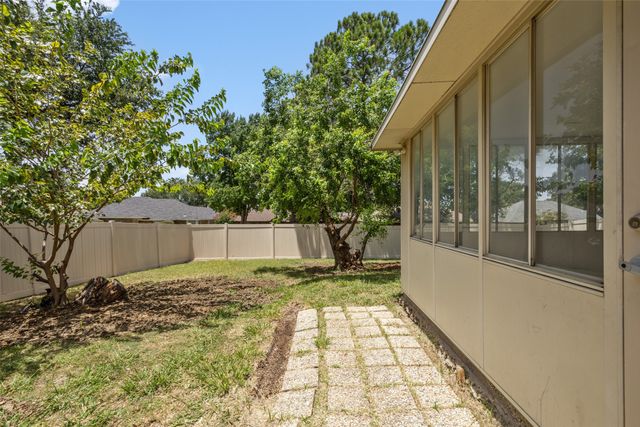 1600 Hartford Drive, Carrollton, TX 75007