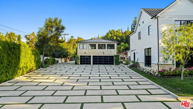 18762 Wells Drive, Tarzana (los Angeles), CA 91356