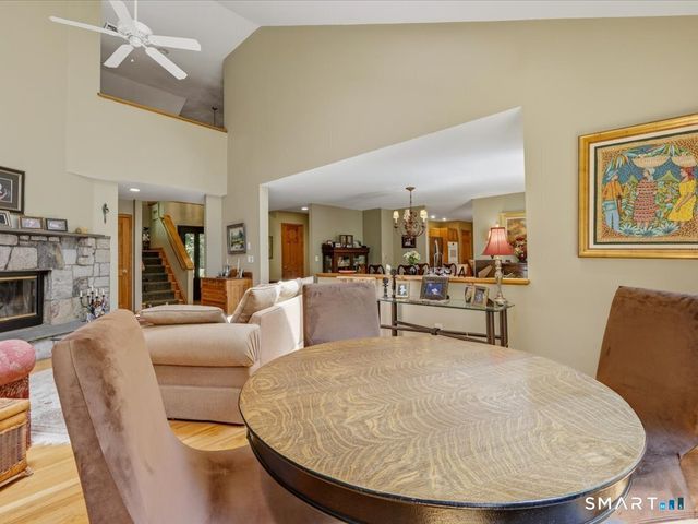 6 Douglas Lane, New Fairfield, CT 06812