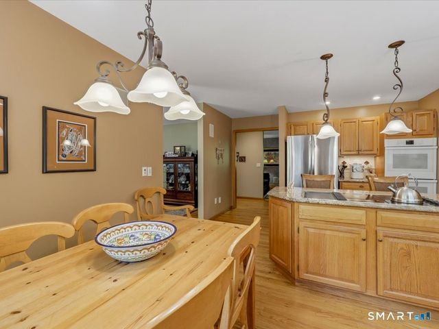 6 Douglas Lane, New Fairfield, CT 06812