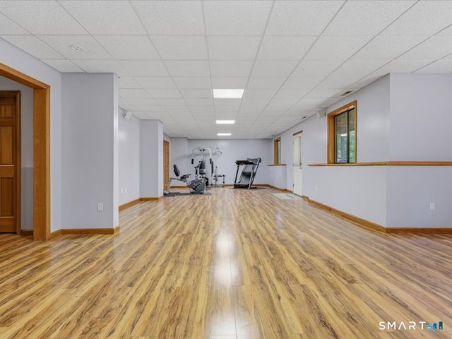 6 Douglas Lane, New Fairfield, CT 06812