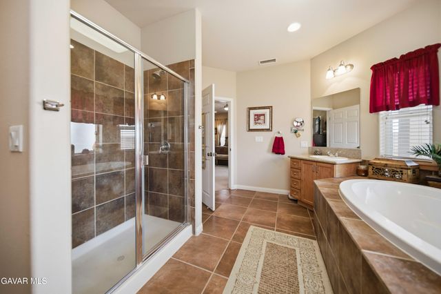 20350 Cooper Drive, California City, CA 93505