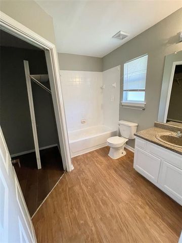 15823 Ridgecroft Road, Houston, TX 77053