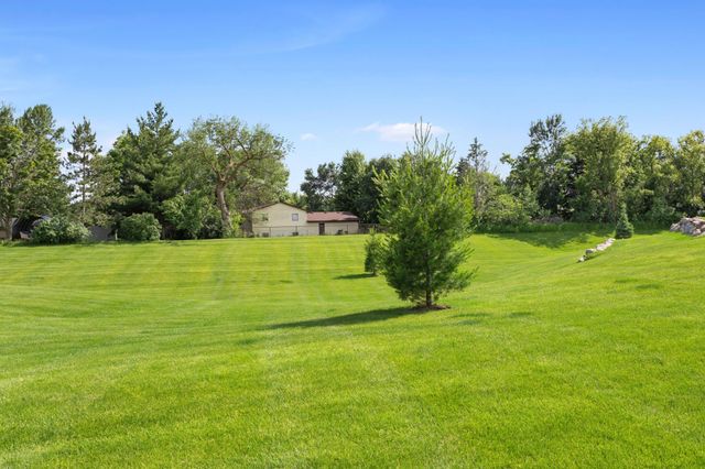 301 Riverview Circle, Hanover, MN 55341