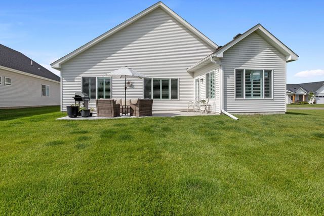 301 Riverview Circle, Hanover, MN 55341