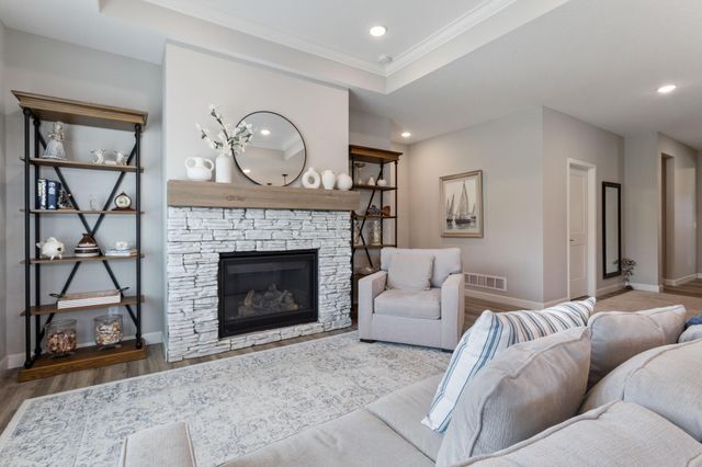 301 Riverview Circle, Hanover, MN 55341