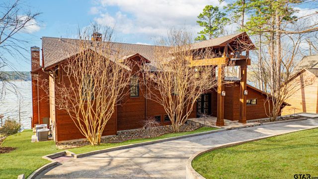 1584 Charlya Drive, Scroggins, TX 75480