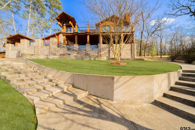 1584 Charlya Drive, Scroggins, TX 75480