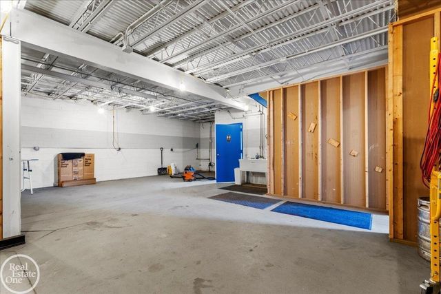 32230 Garfield Road, Fraser, MI 48026