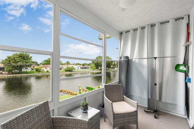 9360 Lime Bay Boulevard 202, Tamarac, FL 33321