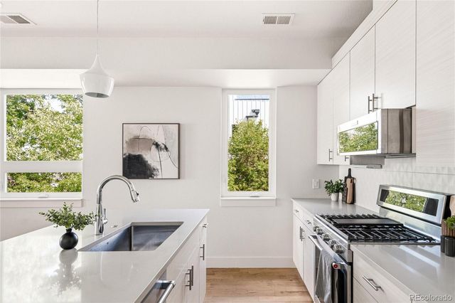 4475 E Warren Avenue, Denver, CO 80222