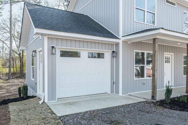 50 DEER PATH DR, Adamsville, TN 38310