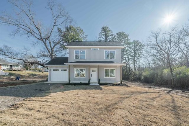 50 DEER PATH DR, Adamsville, TN 38310