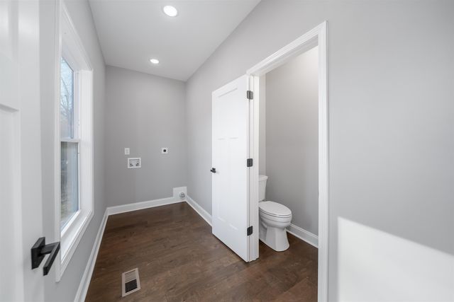 50 DEER PATH DR, Adamsville, TN 38310