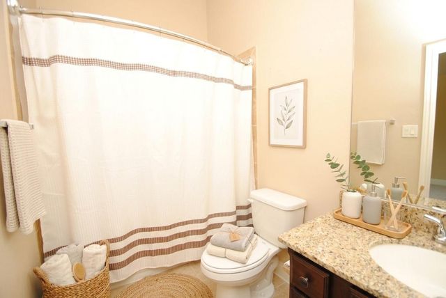 13615 Becket Bluff Court, Pearland, TX 77584