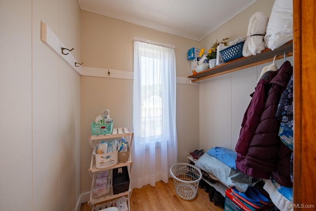 212 W Munising Avenue, Munising, MI 49862